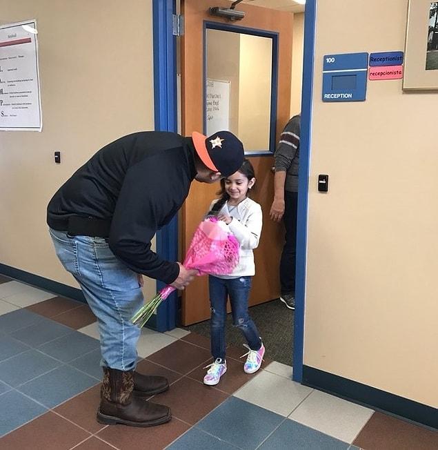 “My dad took time from his job to go to my sisters classroom and drop off flowers.”