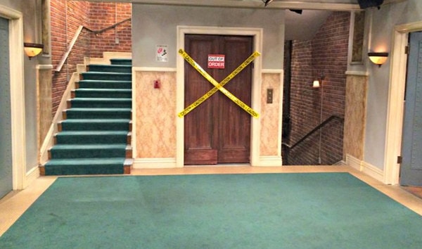 8. Перед вами коридор из шоу...