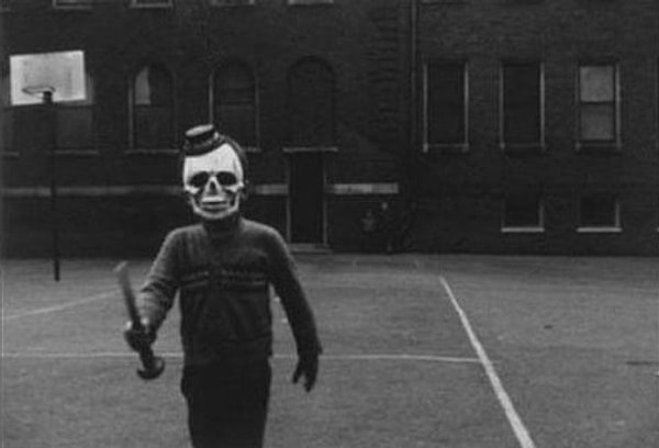 9. В таком наряде можно совершить ограбление