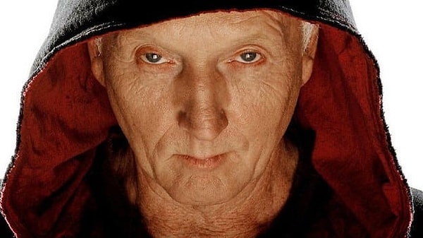 3. Назовите имя этого злодея: