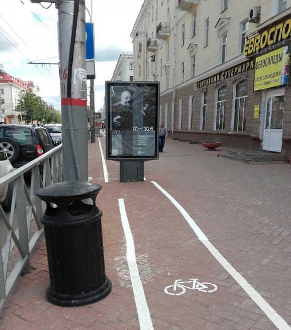 17. Очень агрессивная наружная реклама