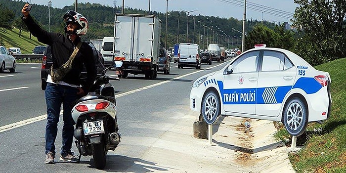 Kocaman Bir 'Neden?' Sorusu ile Kifayetsiz Kalacağınız Garipliklerle Dolu 15 Kare
