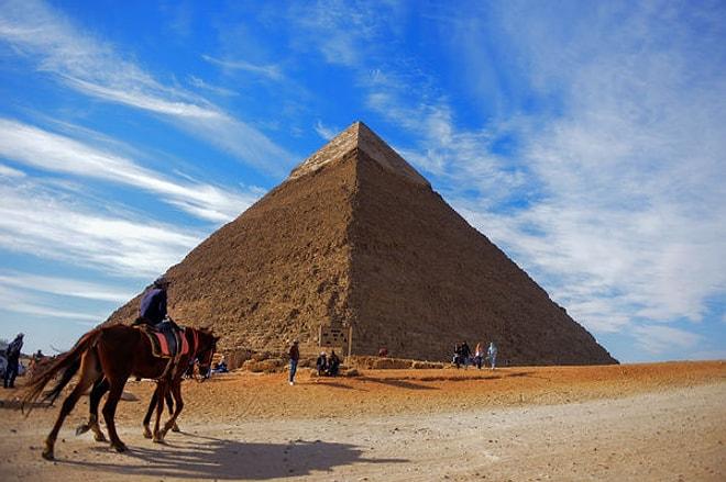 Piramitlerin Gizemi Çözüldü mü? Mısır'da Yapılan 100'den Fazla Kazı Piramitlerin İnşasına Işık Tuttu
