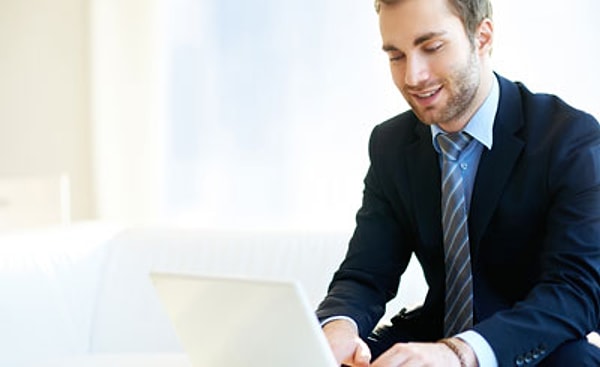 Ваша вторая половинка должна быть менеджером высшего звена!