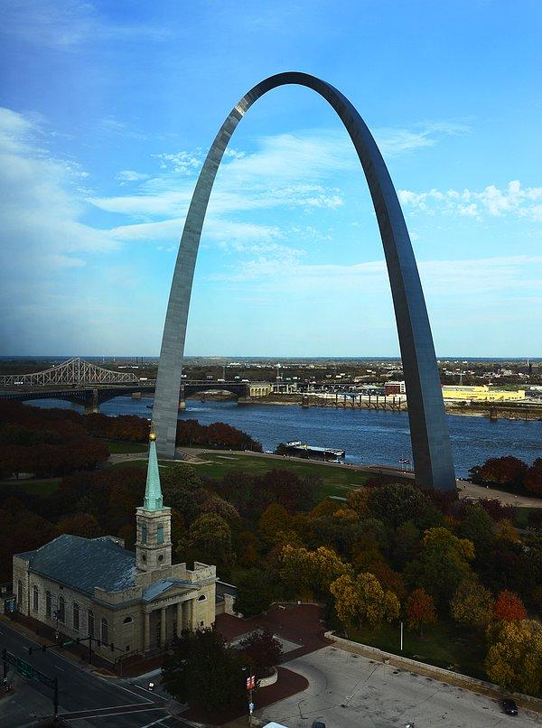 6- Gateway Arch ( Missouri - ABD )