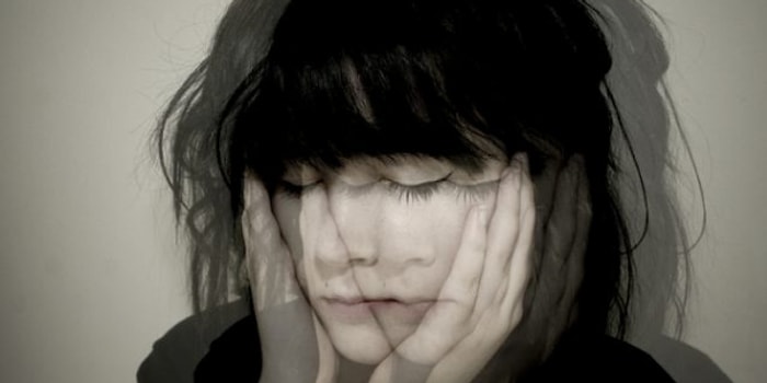 Senin Kafan Neden Bu Kadar Karışık?