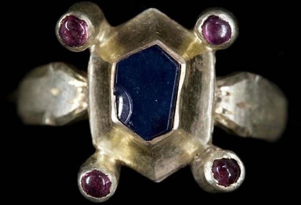 Средневековые сокровища