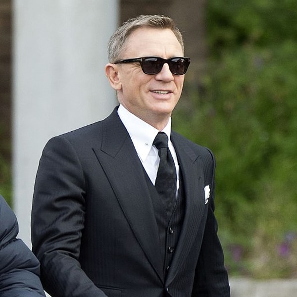 Дело ваше, мистер Крейг.