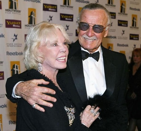 4. Стэн сочетался узами брака с Джоан 5 декабря 1947 года. Вместе они прожили 69(!) лет, пока Джоан не умерла в 2017 году.