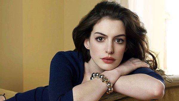 1981'de ise Amerikalı oyuncu Anne Hathaway doğdu.