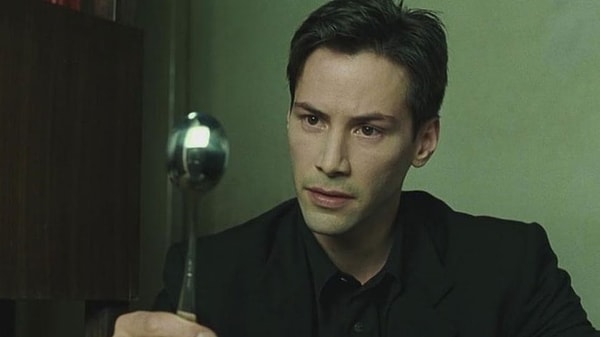 6. А из какого фильма этот кадр с Киану Ривзом?