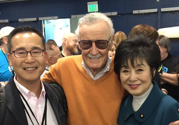 5. Стэн Ли перестал появляться на различных конвенциях лишь в августе 2018 года.