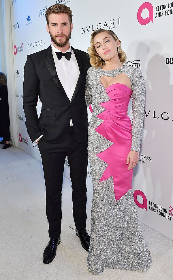 13. Майли Сайрус и Лиам Хемсворт