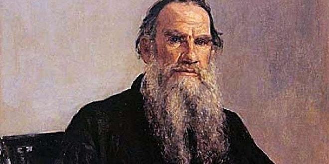 Dünyanın En İyi Yazarlarından Tolstoy'un Hayatına Yön Veren Kitapları Keşfetmeye Ne Dersiniz?