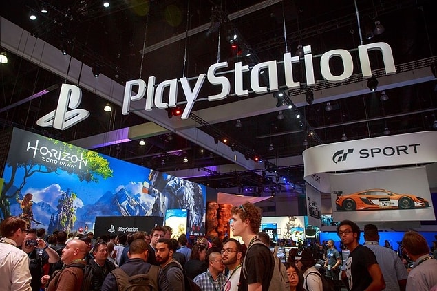 İşin öte tarafından, sosyal medyada ve oyuncu topluluklarında, Sony'nin bu hareketinin PlayStation 5'in net bir habercisi olduğu yönünde.