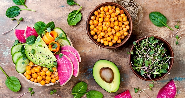 3. Buna rağmen 2018'de vejetaryen ve vegan yemeklere destek arttı ve hayvansal ürün içermeyen daha fazla tarif sunulmaya başlandı.