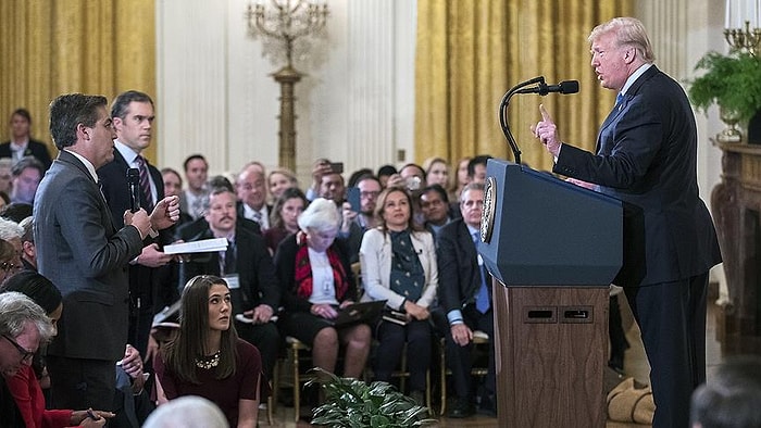 Mahkeme CNN'i Haklı Buldu: Trump ile Tartışan Muhabir Yeniden Beyaz Saray'a Girebilecek