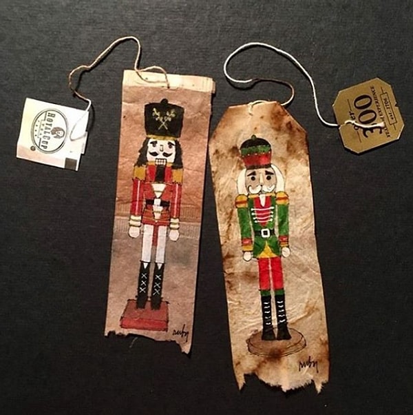 1. Чем бы кто ни тешился, лишь бы польза была, правда? :D