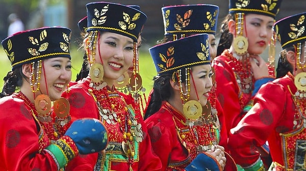 13. Назовите столицу Бурятии: