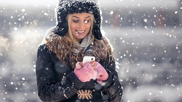 4. Правда или ложь: в мороз бессмысленно пользоваться смартфоном