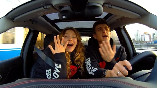 Две свадьбы месяца: поженились Влад Топалов и Регина Тодоренко, а также музыкант Бари Алибасов и актриса Лидия Федосеева-Шукшина