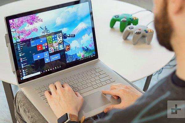 12. Microsoft’un satın aldığı 10.000’inci patent, devrim niteliğindeki dizüstü bilgisayar aygıtı olan Microsoft Surface içindi.