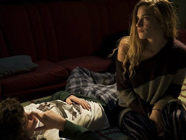 7. Сколько лет главному герою Лоренцо в фильме "Ты и я" ?