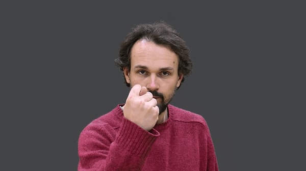 2. Показывать фигу