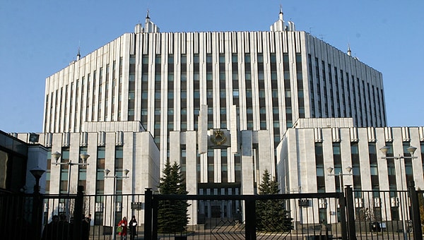 4. Его вызвали в (...) штаб