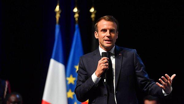 Macron'un istifası isteniyor
