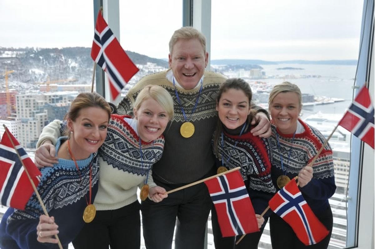 Интернет в норвегии. Шведы норвежцы датчане. Датчане шведы норвежцы внешность. Жители Норвегии. Молодежь Норвегии.