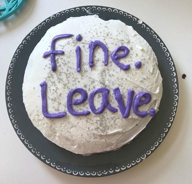 6. “I am moving across the country in 3 weeks and my friends made this cake for me.”
