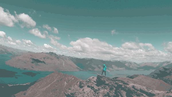 2. Yol boyunca yaşadığınız zorlukları birbirinize kenetlenerek aşarsınız.