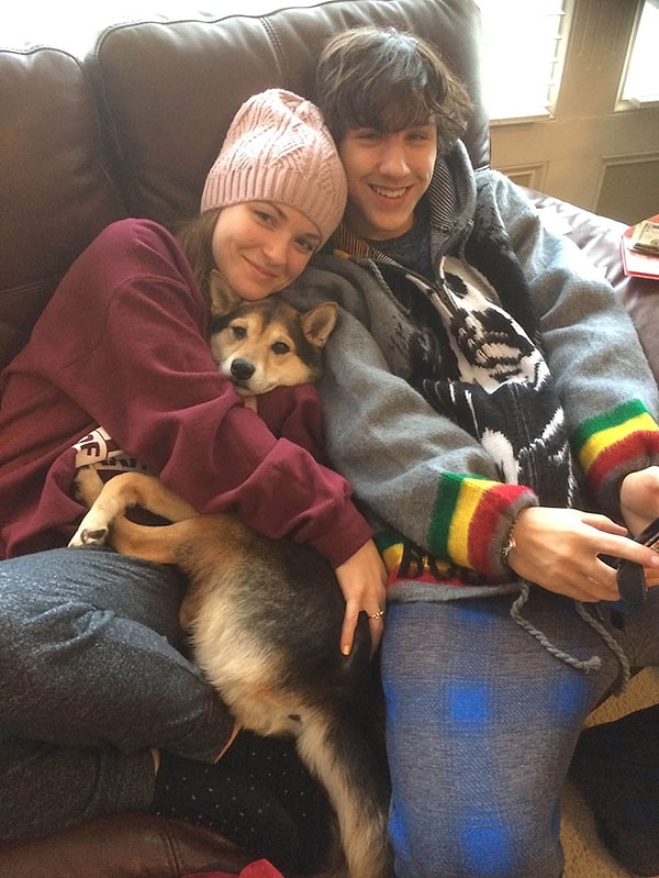 10. "Мой младший брат был застрелен несколько недель назад. И это наша последняя совместная фотография"