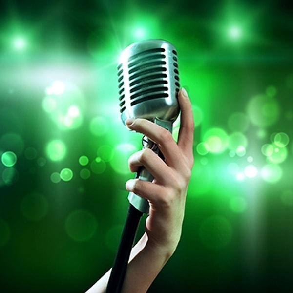 7. Под каким псевдонимом выступает певица Елизавета Иванцив ?