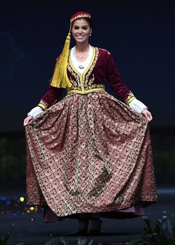 Греция, Ioanna Bella