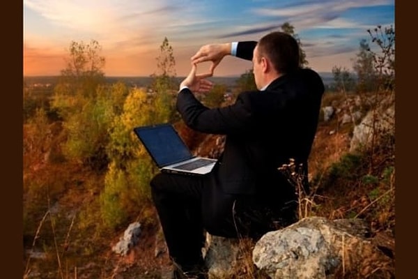 Вы реалист!