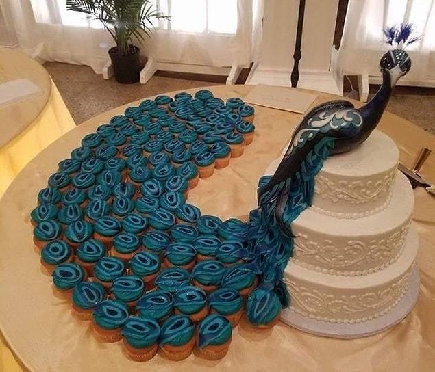 20. Is this Zeus and Hera's wedding cake?