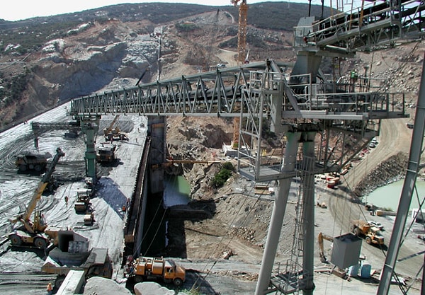 11. Китаю удалось произвести больше цемента за двухлетний период, чем США за весь 20-й век