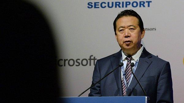 70. Interpol başkanı Meng Hongwei, ülkesinde rüşvet aldığı iddiasıyla gözaltına alındı.