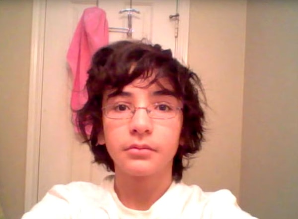 Фотограф Ноа Калина, сильно повлиявший на парня, взорвал интернет в 2006 году.