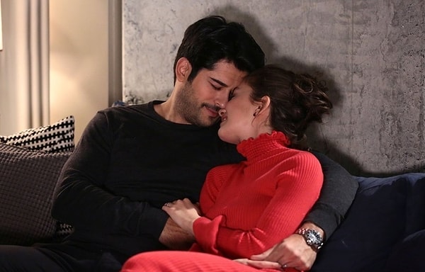 Вы заметили два дерева 👇