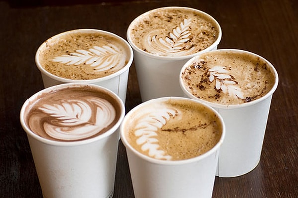 14. Как правильно написать название этого кофе с молочной пенкой?