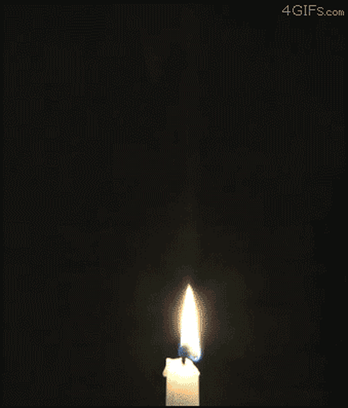 Горящая свеча гаснет в закрытой пробкой. Свеча анимация. Свеча гиф. Горящие свечи гиф. Горящая свеча анимация.