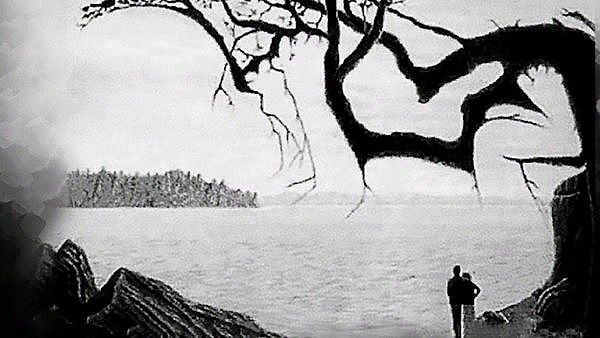 Вы увидели на картинке 2-х человек!