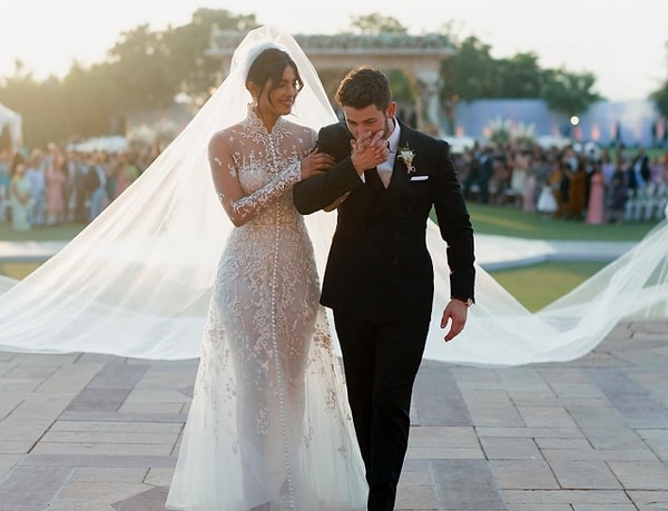 2. Приянка Чопра и Ник Джонас