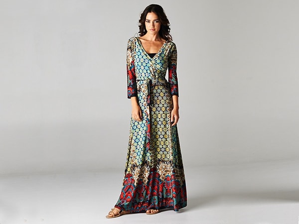 14. Какое платье с запахом вы не отказались бы надеть?