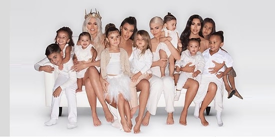 Ким Кардашян впервые устроила семейную рождественскую вечеринку стоимостью 20 млн $ в своем доме