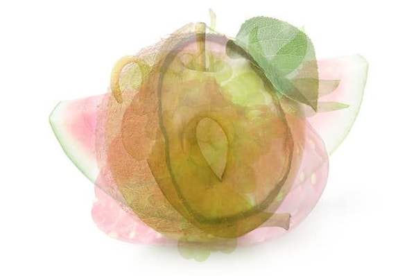 3. Какой фрукт/ягода привлекли ваше внимание первым?