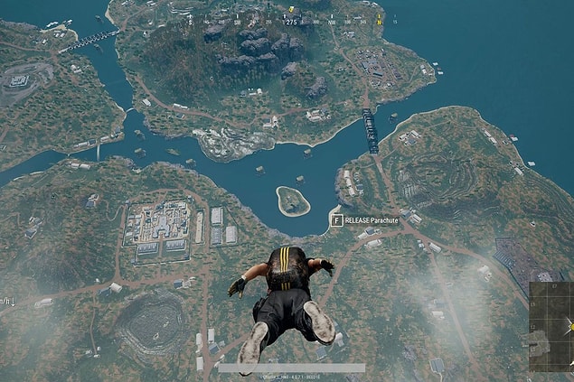 PUBG'de nereye atlamalı? En iyi silahlar ve güvenli bir başlangıç!